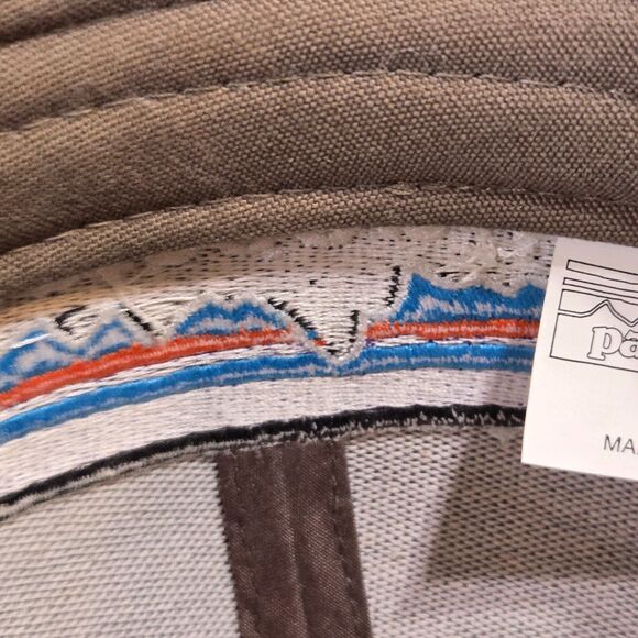 Patagonia Teal Blue SnapBack Mesh Ball Cap Truckers Hat Spellout Logo EUC - Picture 4 of 5